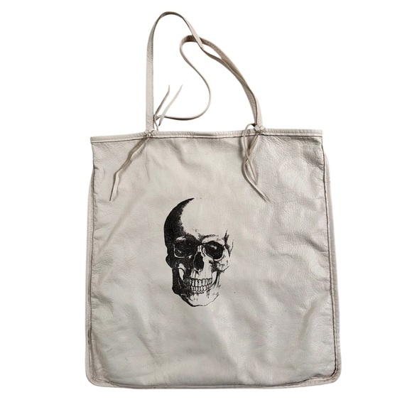 Totem Handbags - Totem Skull Print Leather Shoulder Bag – White/Black – One Size – GUC